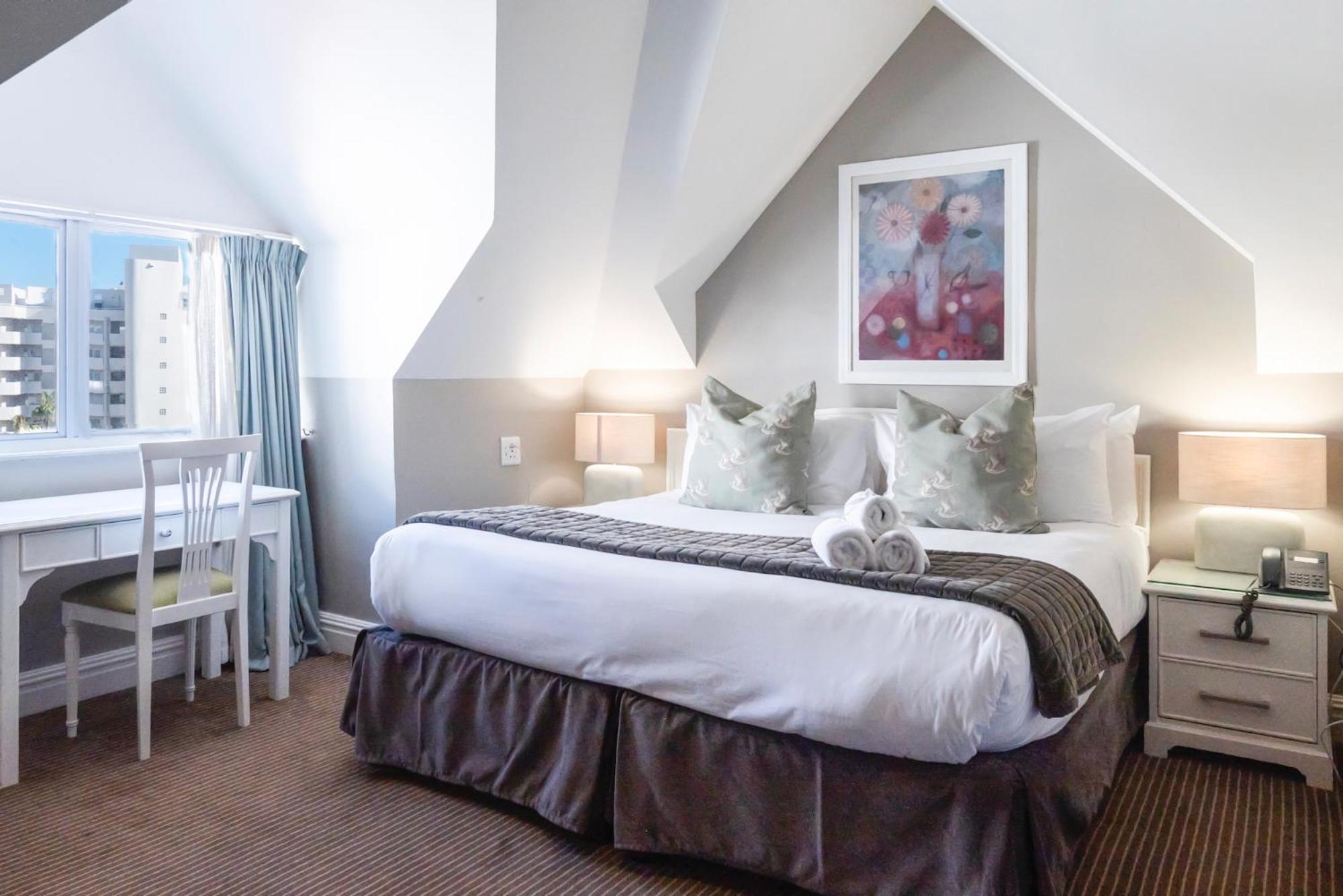 The Bantry Aparthotel By Totalstay Cape Town Bagian luar foto
